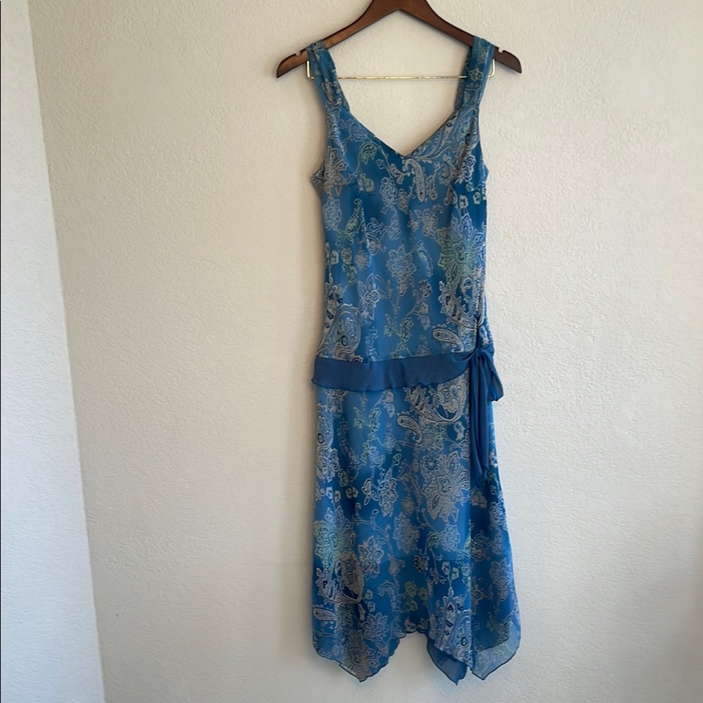 Elegant Blue Paisley Dress size6